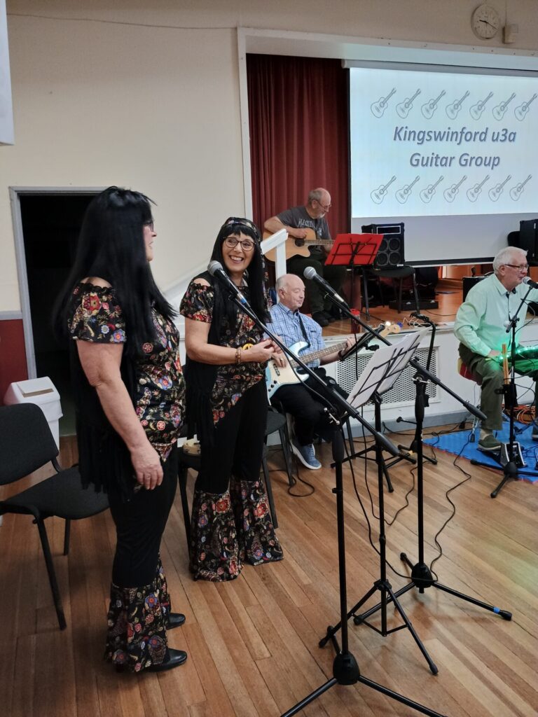 Kingswinford and District u3a guitar group in concert